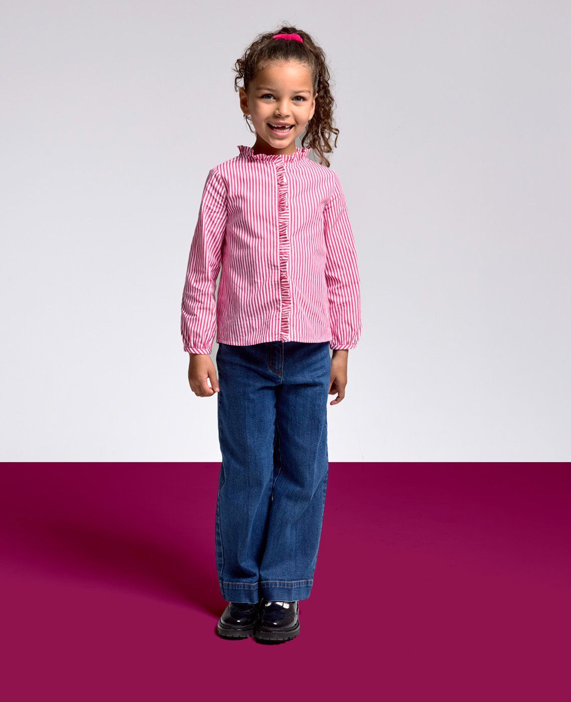 Collezione Essentiels vestiti e accessori per bambina