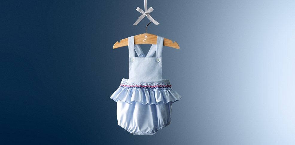 L'iconico pagliaccetto azzurro per bimba
