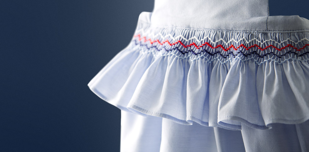 L'iconico pagliaccetto azzurro per bimba