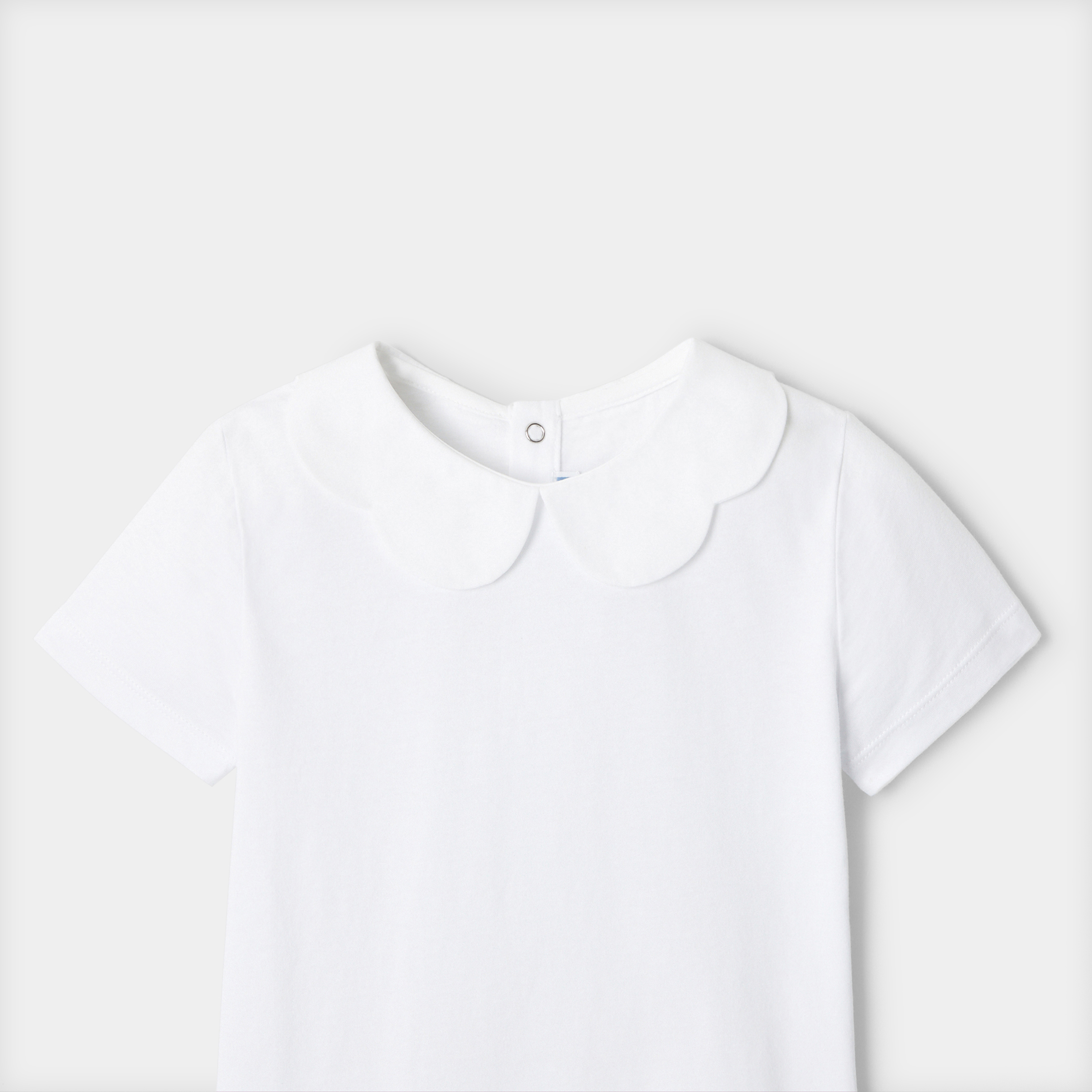 T-shirt con colletto smerlato bambina